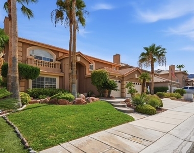 9081 Lawton Pine Drive - Photo Thumbnail 1