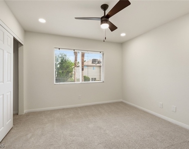 9081 Lawton Pine Drive - Photo Thumbnail 15