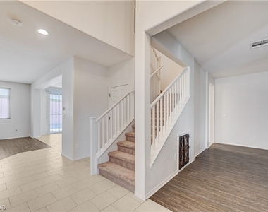 6637 Cliff Shore Court - Photo Thumbnail 27