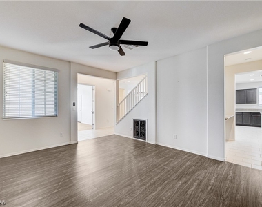 6637 Cliff Shore Court - Photo Thumbnail 21