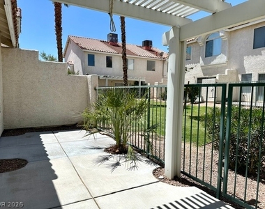 5255 Island Chain Road - Photo Thumbnail 15
