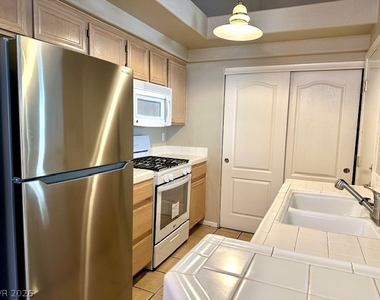 5255 Island Chain Road - Photo Thumbnail 5