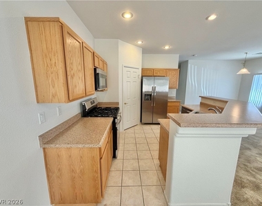 89 Dow Jones Street - Photo Thumbnail 6