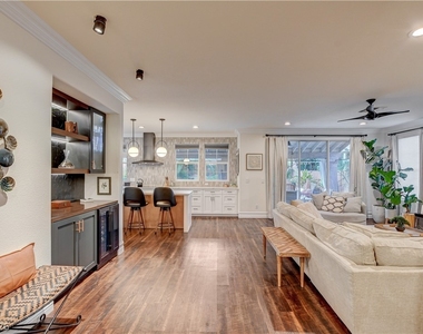 1409 Palantine Hill Drive - Photo Thumbnail 26
