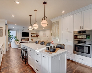 1409 Palantine Hill Drive - Photo Thumbnail 17