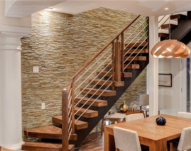1409 Palantine Hill Drive - Photo Thumbnail 11