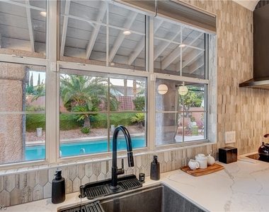 1409 Palantine Hill Drive - Photo Thumbnail 20