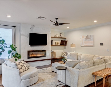 1409 Palantine Hill Drive - Photo Thumbnail 24