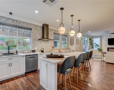 1409 Palantine Hill Drive - Photo Thumbnail 16