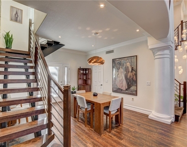 1409 Palantine Hill Drive - Photo Thumbnail 8