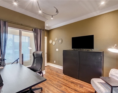 1409 Palantine Hill Drive - Photo Thumbnail 33