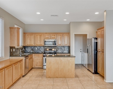 1289 Corista Drive - Photo Thumbnail 8