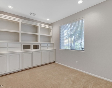 1289 Corista Drive - Photo Thumbnail 5