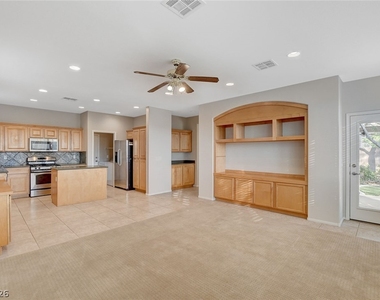 1289 Corista Drive - Photo Thumbnail 7