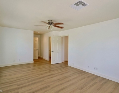 3181 Pinehurst Drive - Photo Thumbnail 21