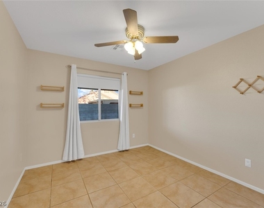 1072 Sky Rock Court - Photo Thumbnail 11