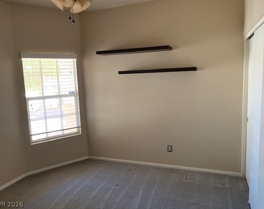 1195 Evening Canyon Avenue - Photo Thumbnail 7