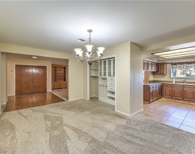 3953 Landsdown Place - Photo Thumbnail 17