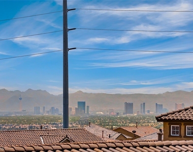 10634 Sariah Skye Avenue - Photo Thumbnail 21