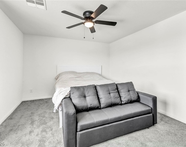 630 Harmony Rock Avenue - Photo Thumbnail 7