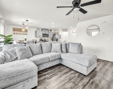 630 Harmony Rock Avenue - Photo Thumbnail 41