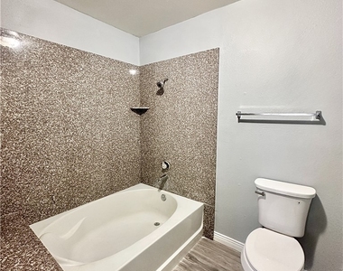 2451 N Rainbow Boulevard - Photo Thumbnail 13