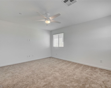 324 Lupton Avenue - Photo Thumbnail 41