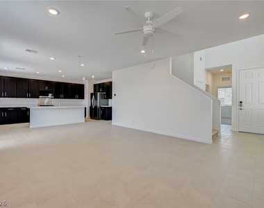 324 Lupton Avenue - Photo Thumbnail 19