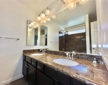 8412 Golden Amber Street - Photo Thumbnail 15
