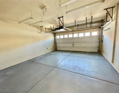 8412 Golden Amber Street - Photo Thumbnail 13