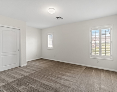 758 London Eye Court - Photo Thumbnail 37