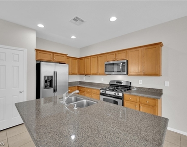 1548 Otero Valley Court - Photo Thumbnail 2