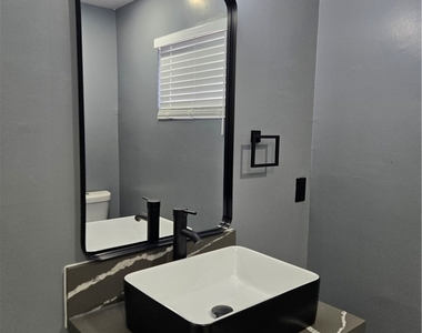 3240 N Michael Way - Photo Thumbnail 22