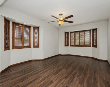 6908 Kinkenon Drive - Photo Thumbnail 25