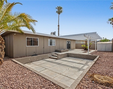 6908 Kinkenon Drive - Photo Thumbnail 42