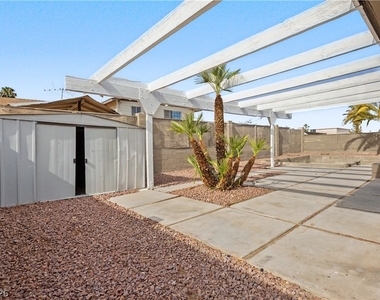 6908 Kinkenon Drive - Photo Thumbnail 44