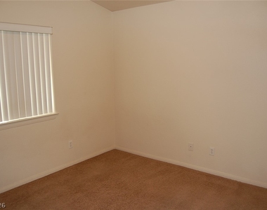 1791 Sycamore Avenue - Photo Thumbnail 9