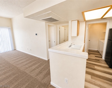 7100 Pirates Cove Road - Photo Thumbnail 5