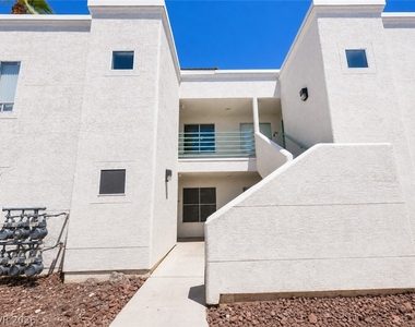 7100 Pirates Cove Road - Photo Thumbnail 1