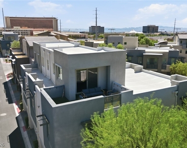 11295 Cactus Tower Avenue - Photo Thumbnail 29