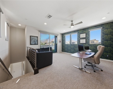 11295 Cactus Tower Avenue - Photo Thumbnail 20