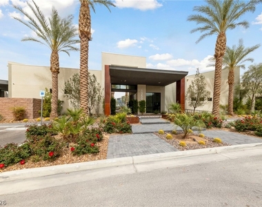 11295 Cactus Tower Avenue - Photo Thumbnail 43
