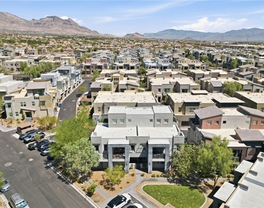 11295 Cactus Tower Avenue - Photo Thumbnail 32