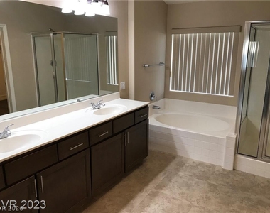 9746 Kampsville Avenue - Photo Thumbnail 26