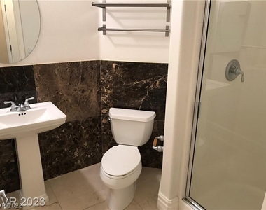 9746 Kampsville Avenue - Photo Thumbnail 11