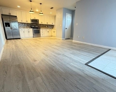 4050 Pacific Harbors Drive - Photo Thumbnail 8