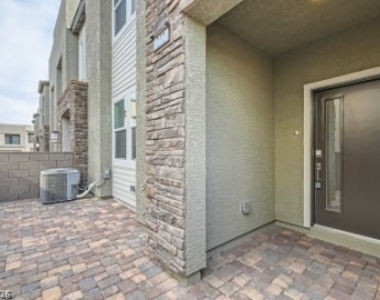 232 Oliver Peak Avenue - Photo Thumbnail 13