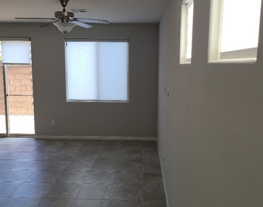8942 Bucco Reef Avenue - Photo Thumbnail 3