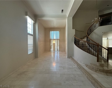 3854 Broadmead Street - Photo Thumbnail 5