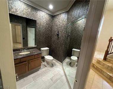 3854 Broadmead Street - Photo Thumbnail 6